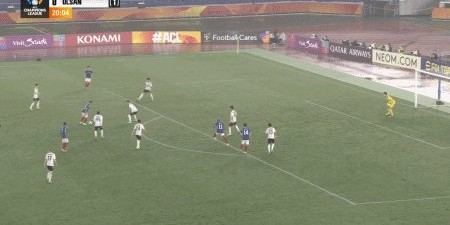 开云体育官网-【早报】在争冠和帮死敌保级面前，果断选择后者