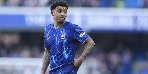 开云体育官网-德媒：多特球员希望桑乔回归，但管理层对其纪律性存在顾虑