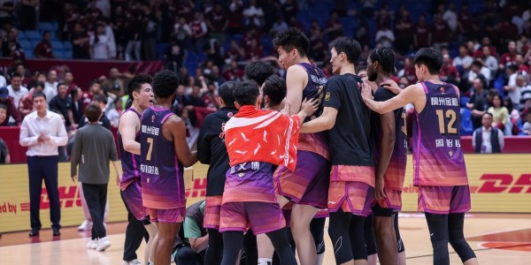 开云体育下载-两名主力离队！CBA青年军打进总决赛后分崩离析，豪华阵容太可惜