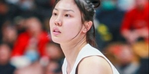 开云体育-体坛周报：中国女篮遭遇热身赛首败 这盆冷水来得很及时