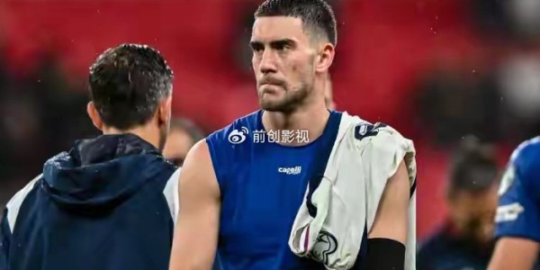 免签大馅饼？巴萨盯上尤文神锋，2200万年薪他敢要，巴萨敢给吗|巴塞罗那|尤文图斯|中锋|弗拉霍维奇|转会_新浪体育_新浪新闻