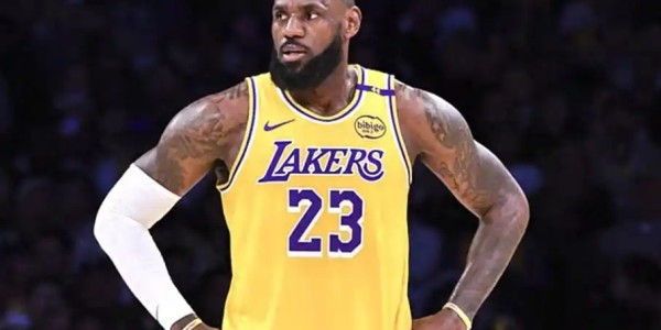 拍卖！詹姆斯18岁签名交通罚单，成交价超6万，最贵罚单诞生