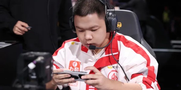 开云体育app-晋级S组，AG发布赛后返图并配文：S组我们继续加油