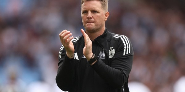 开云体育下载-前助手：埃迪-豪肯定想尽快结束风波&amp;amp;专注当下，他擅长提升球员