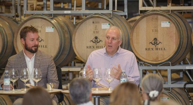 1691993910910043936.jpg rawImage.jpg